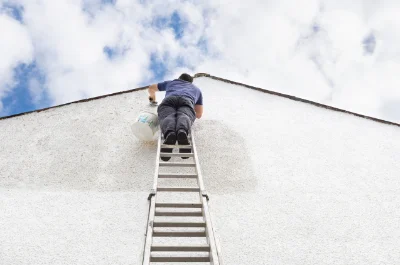 Peinture extérieure à Unzent — façades et ravalement